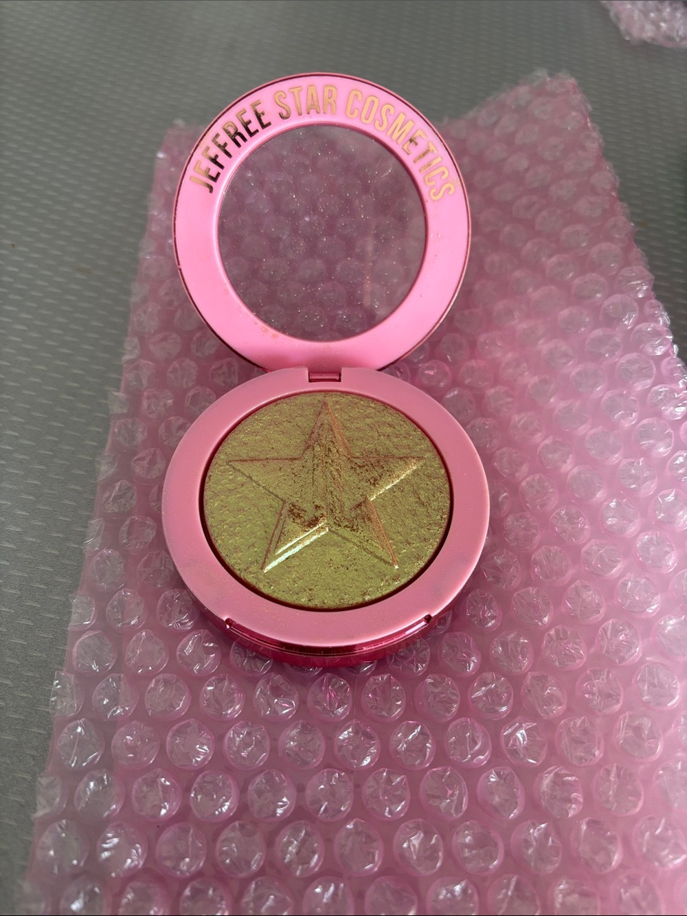 Jeffree Star Supreme Frost -Money Honey